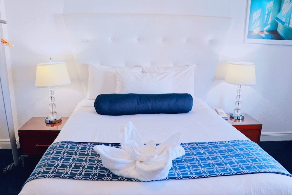 Ocean Spray Hotel - photo 43