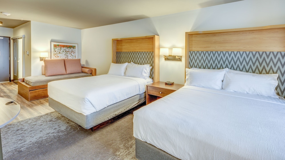 Holiday Inn & Suites Bellingham by IHG - photo 6