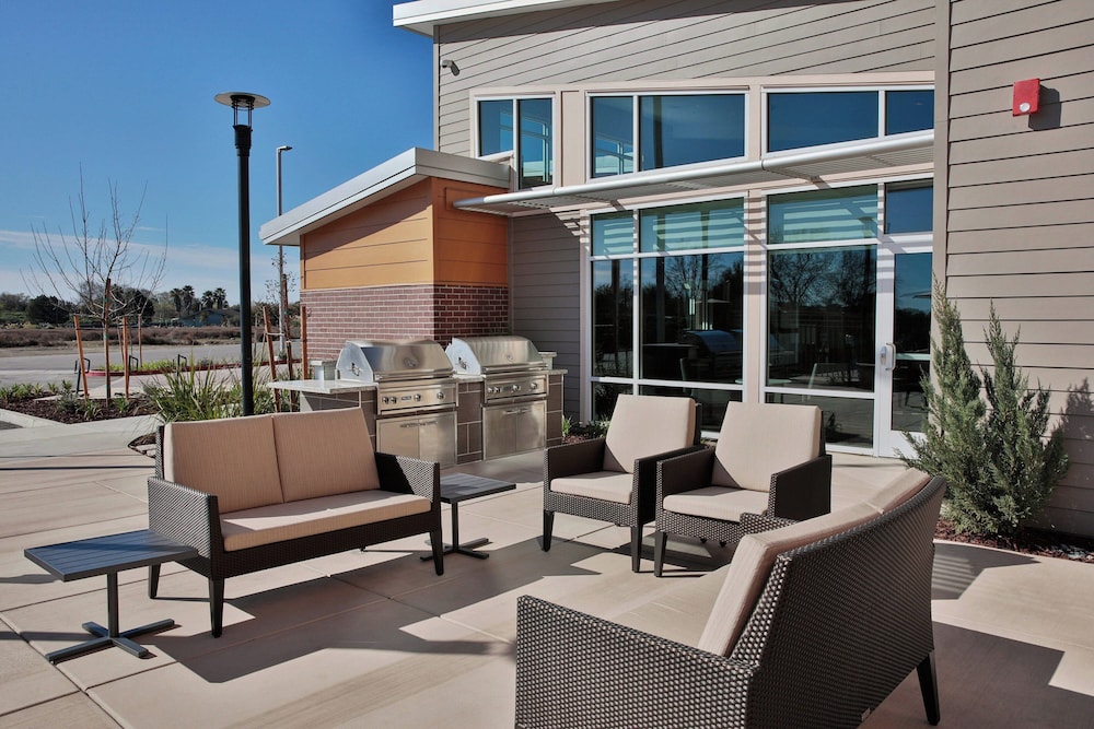 Residence Inn by Marriott Sacramento Davis - photo 54