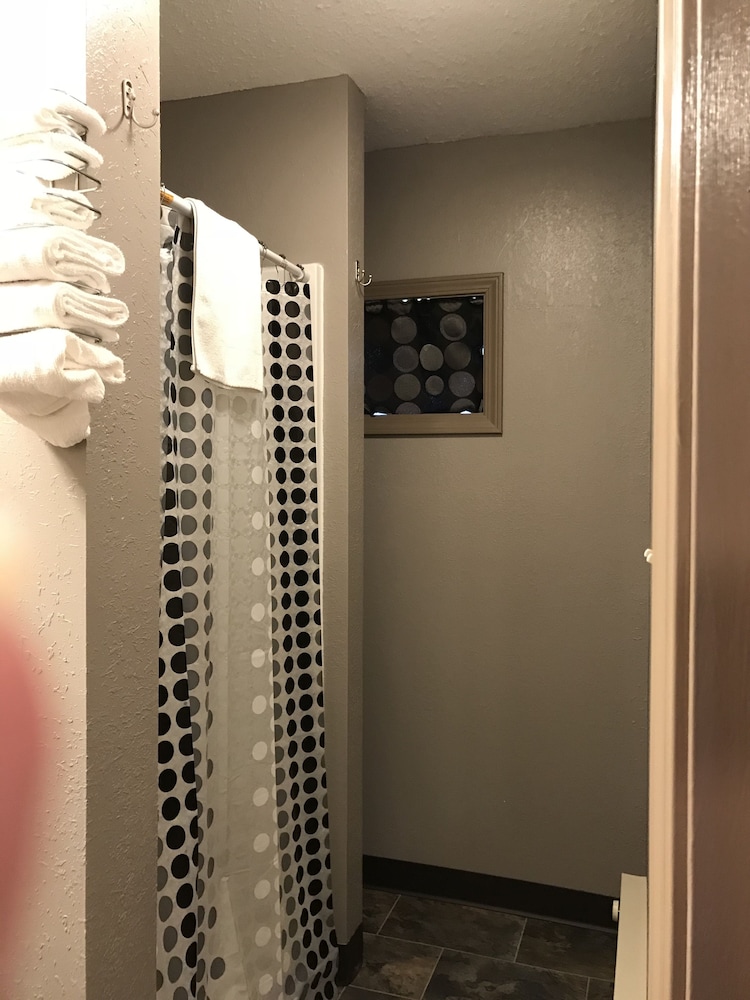 Pullman Motel - photo 17