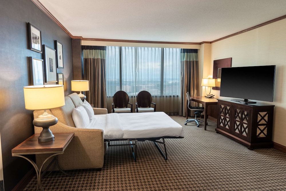 Hilton Alexandria Mark Center - photo 32