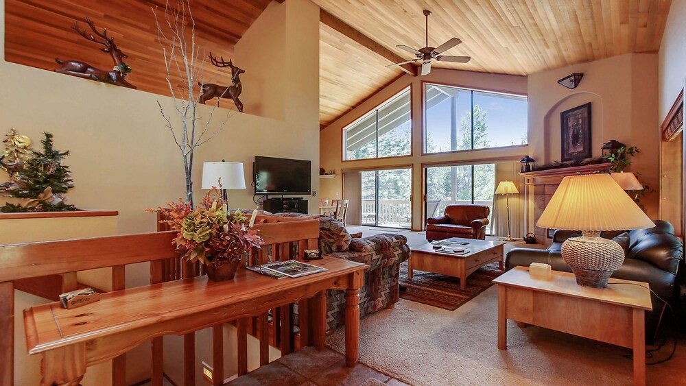 Hoodoo 7 — 4-Star Luxury Hotel in Bend, United States