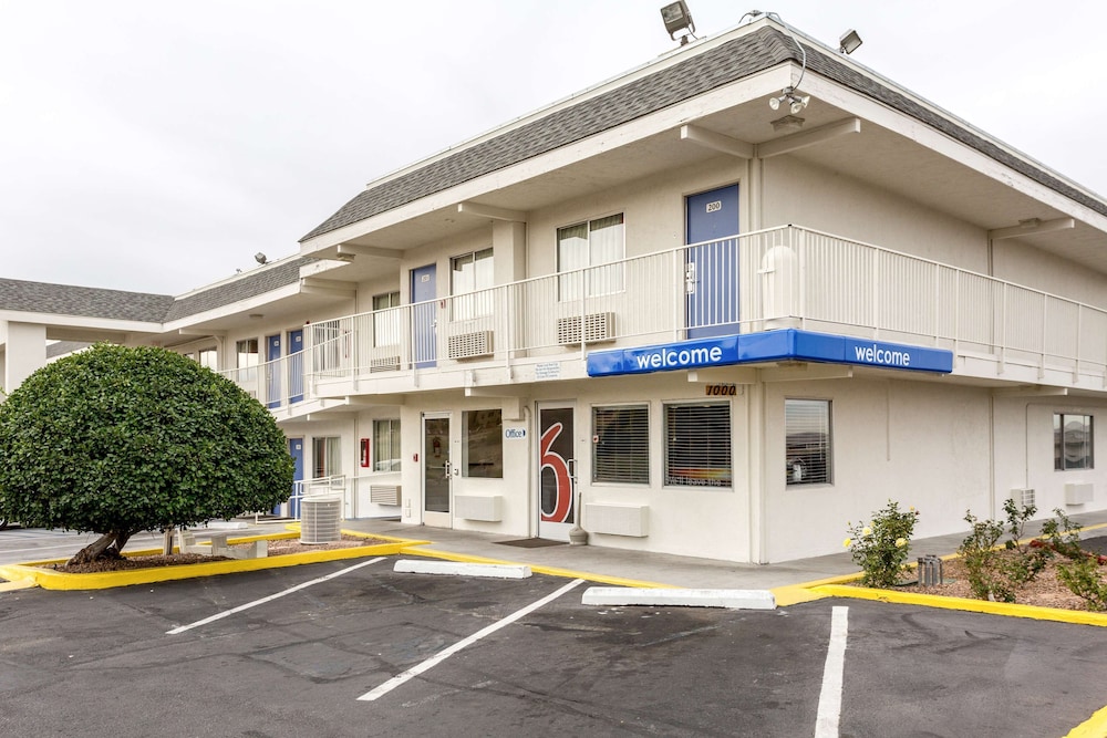 Motel6 Albuquerque NM South Airport - photo 28