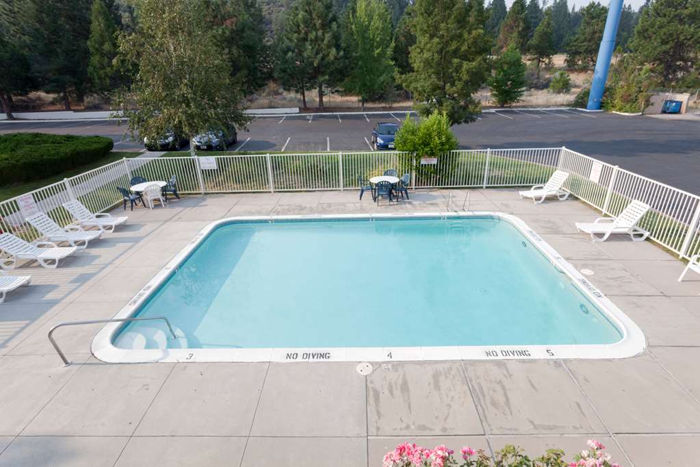 Motel 6 Weed Mount Shasta - photo 7