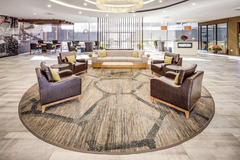 DoubleTree by Hilton Huntington - photo 6