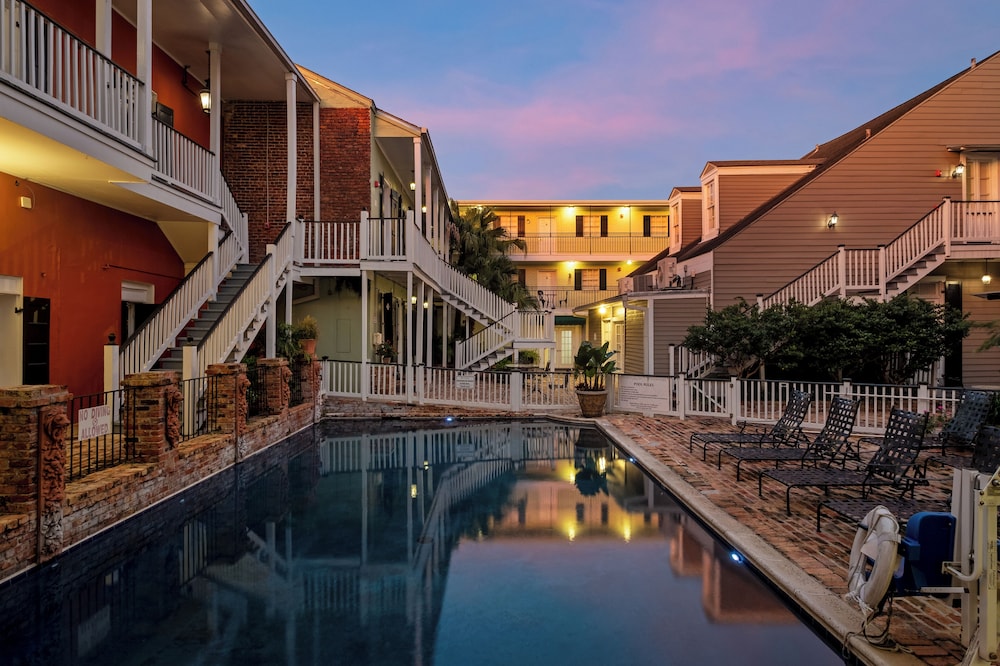 New Orleans Courtyard Hotel and Suites by the French Quarter - photo 19