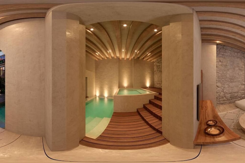 Le Cottage San Miguel de Allende — 4-Star Luxury Hotel in San Miguel De Allende, Mexico