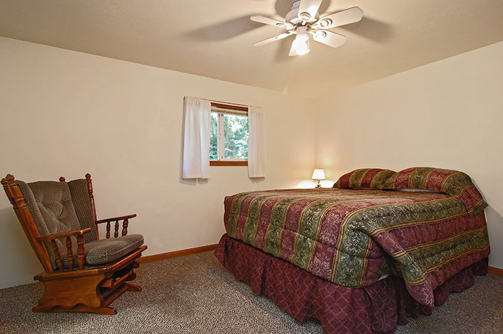 Shelter Cove Resort and Marina - photo 24