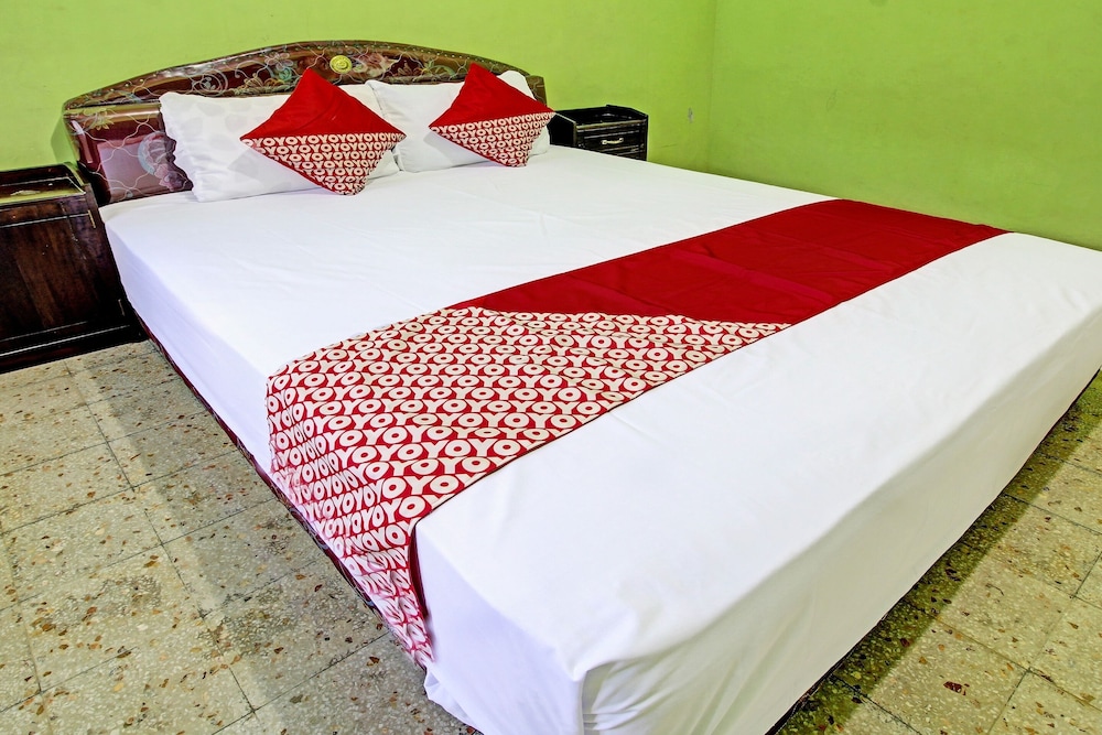 Hotel O Desa Wisata Pandean — Trenggalek