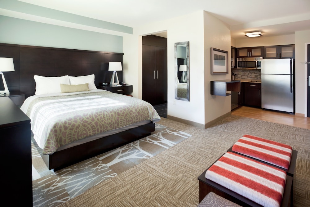 Staybridge Suites Austin North Parmer Lane an IHG Hotel - photo 3