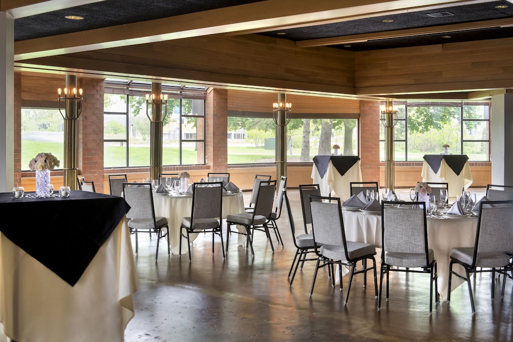 Delta Hotels by Marriott Mount Pleasant - photo 99