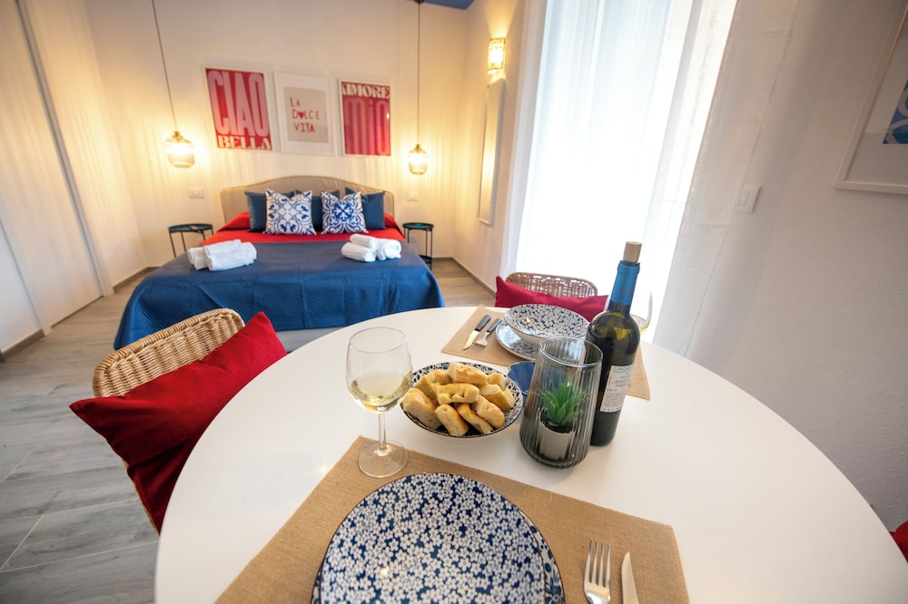 aMoneglia 2 minutes walk to the beach PVT park — hotel in Moneglia