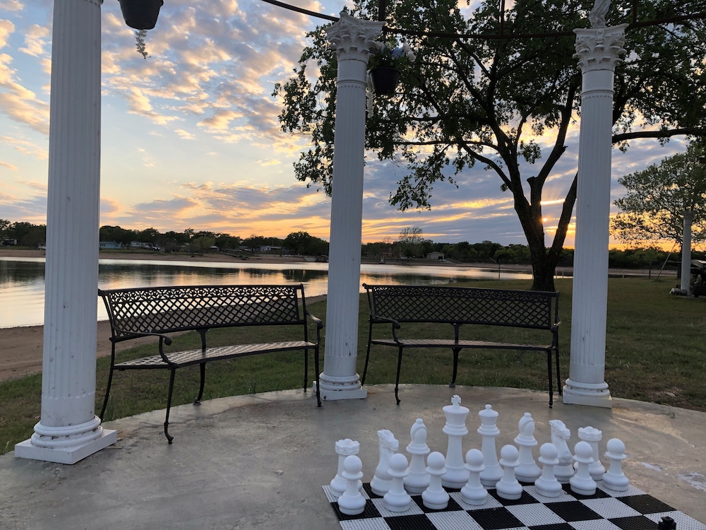 Oasis Lake Buchanan - photo 53