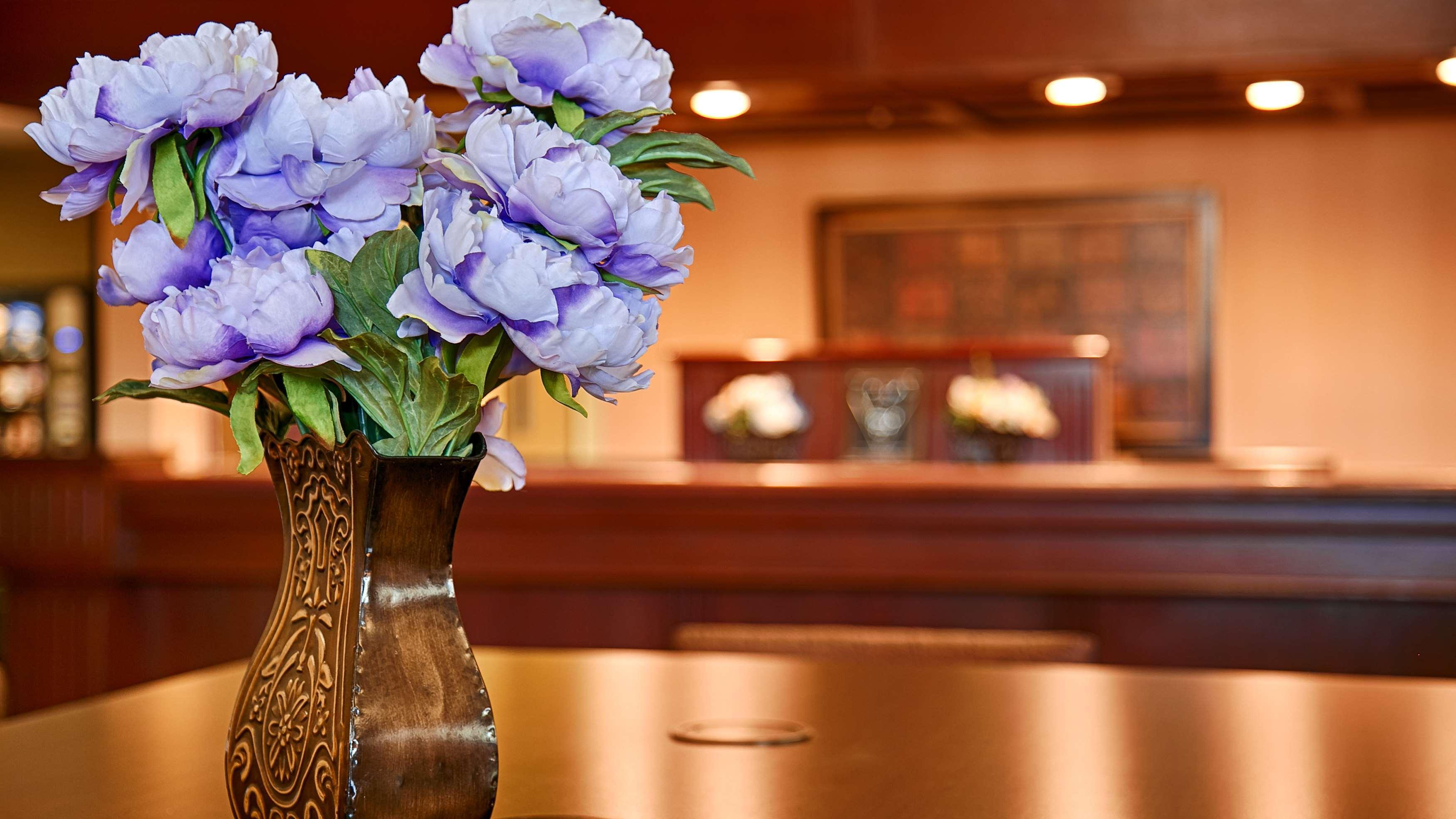 Best Western Plus Meridian - photo 17