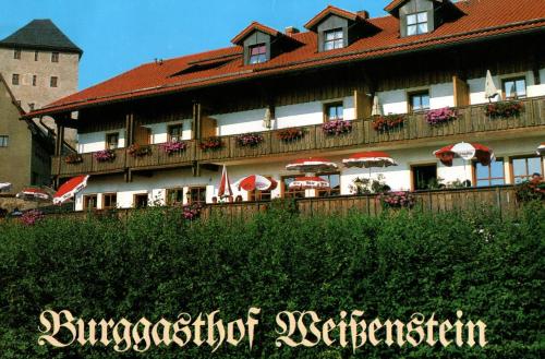 Burggasthof Weißenstein - carbon neutral hotel in Regen