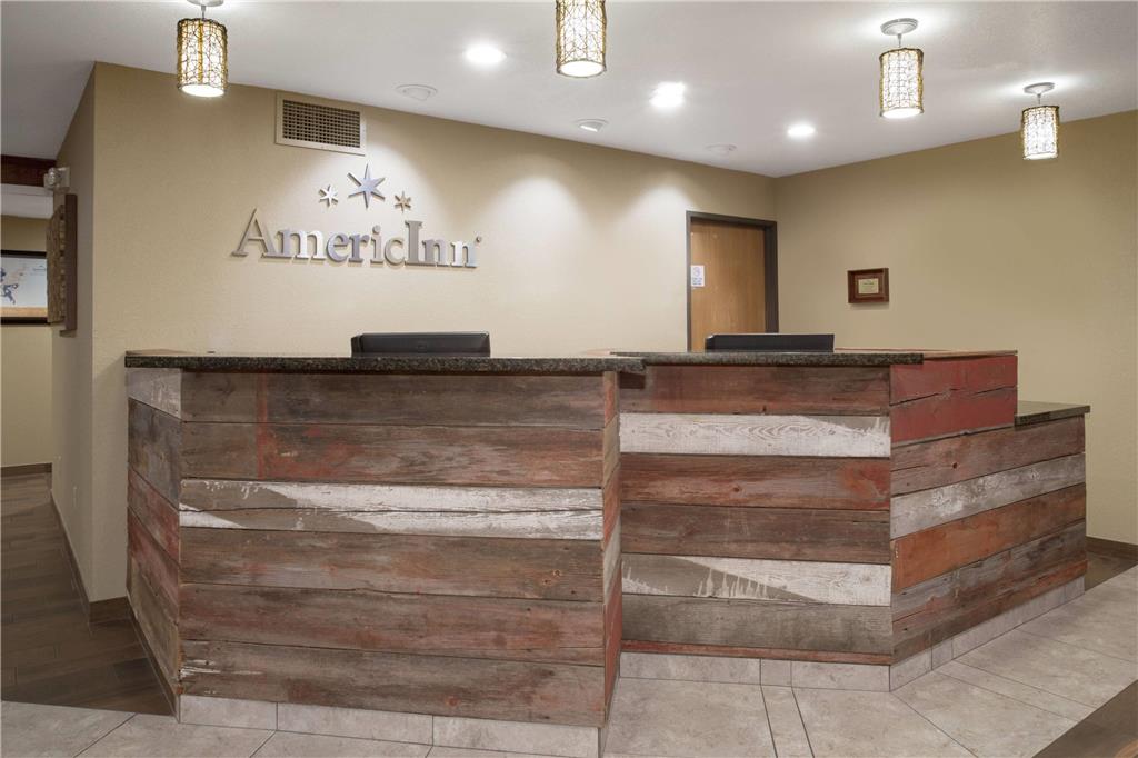 AmericInn by Wyndham Mount Pleasant - photo 3