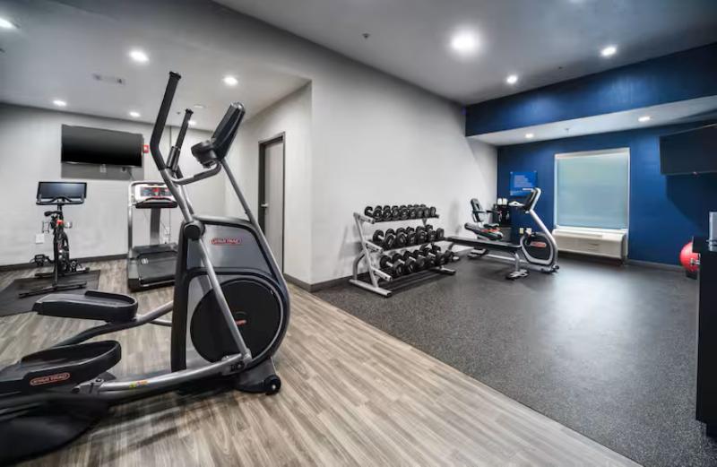 Hampton Inn Bryant - photo 43