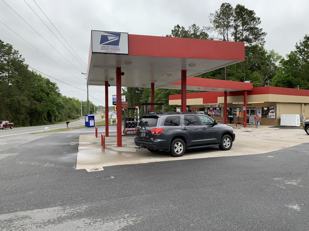 Motel 8 Lake City - photo 18