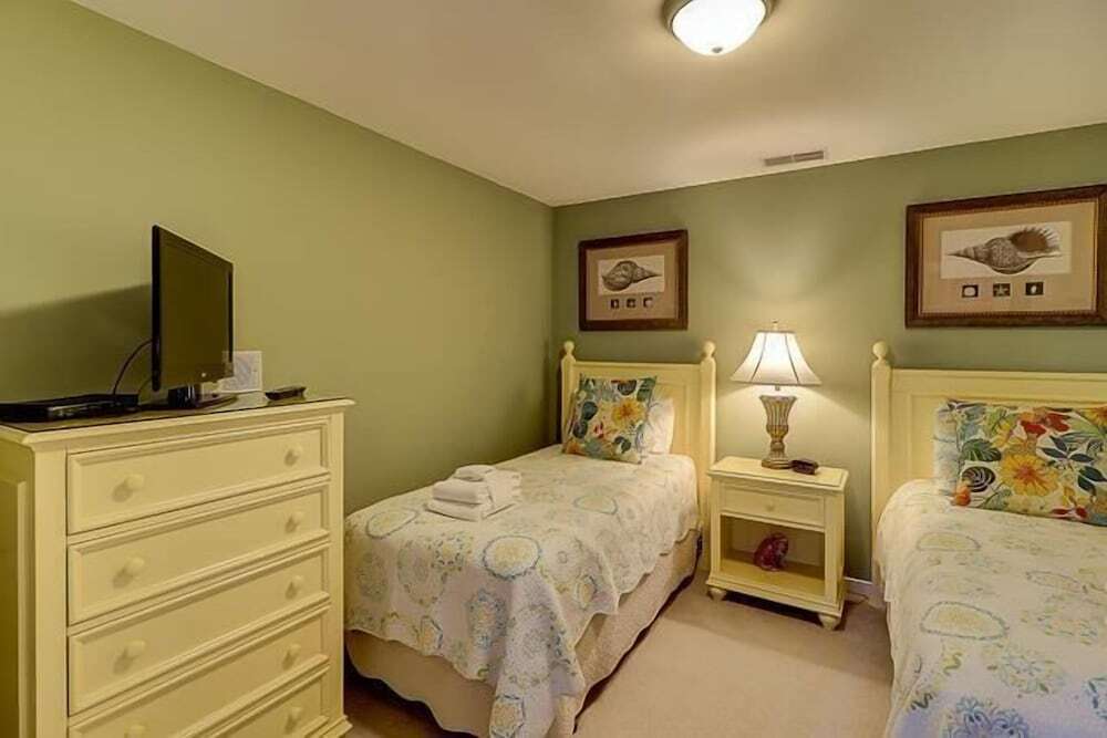 310a Beach Lagoon at the Sea Pines Resort - photo 11