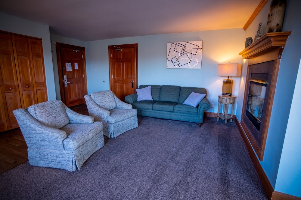 The Ennis Inn and Pub - photo 40