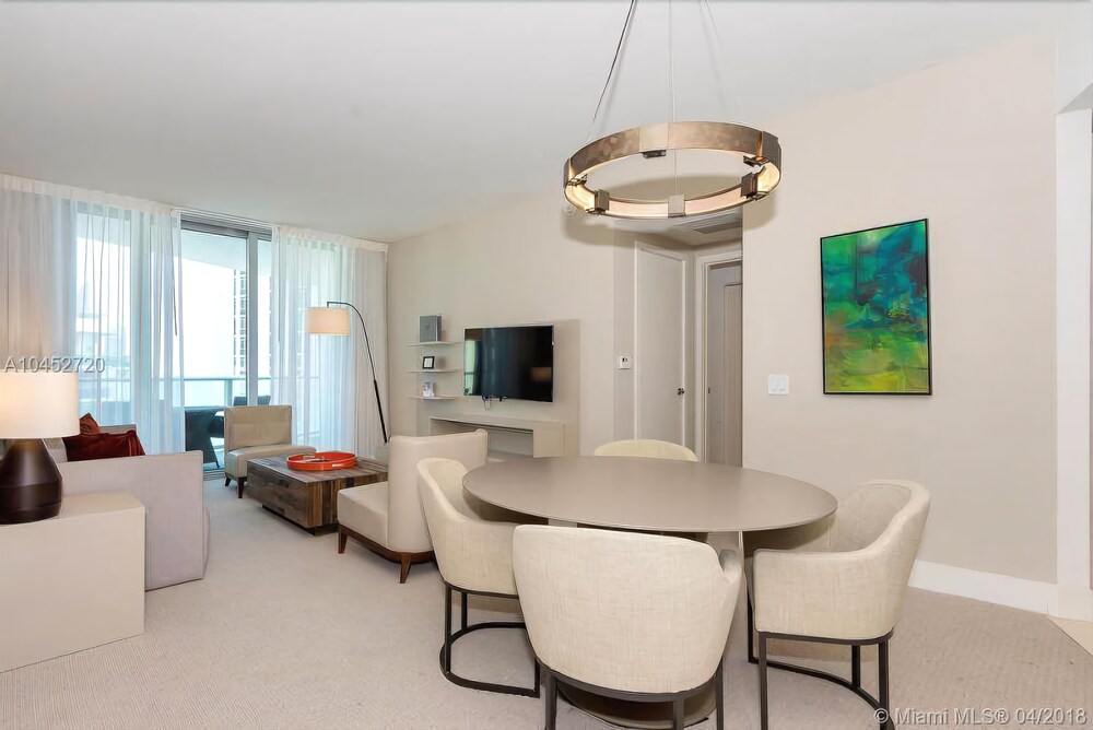 Ocean View 2 Bedrooms 2 Bathrooms @ Hyde Resort - photo 10