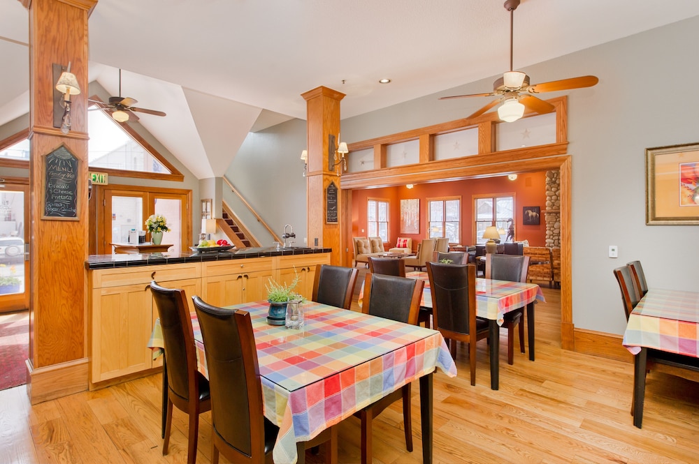 Bradley Boulder Inn - photo 8