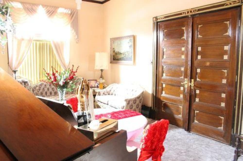 Central West End B&B - photo 29