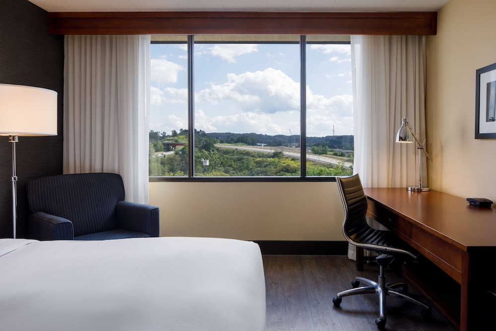 DoubleTree by Hilton Pittsburgh Cranberry - photo 43