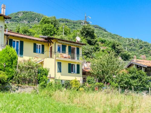 Apartment Sole by Interhome — 4-Star Luxury Hotel in Gravedona-San Gregorio, Italy