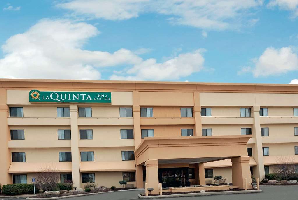 La Quinta Inn & Suites by Wyndham Mansfield OH - featured photo