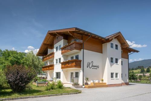 Wawies Apartments — 4-Star Luxury Hotel in Flachau, Austria