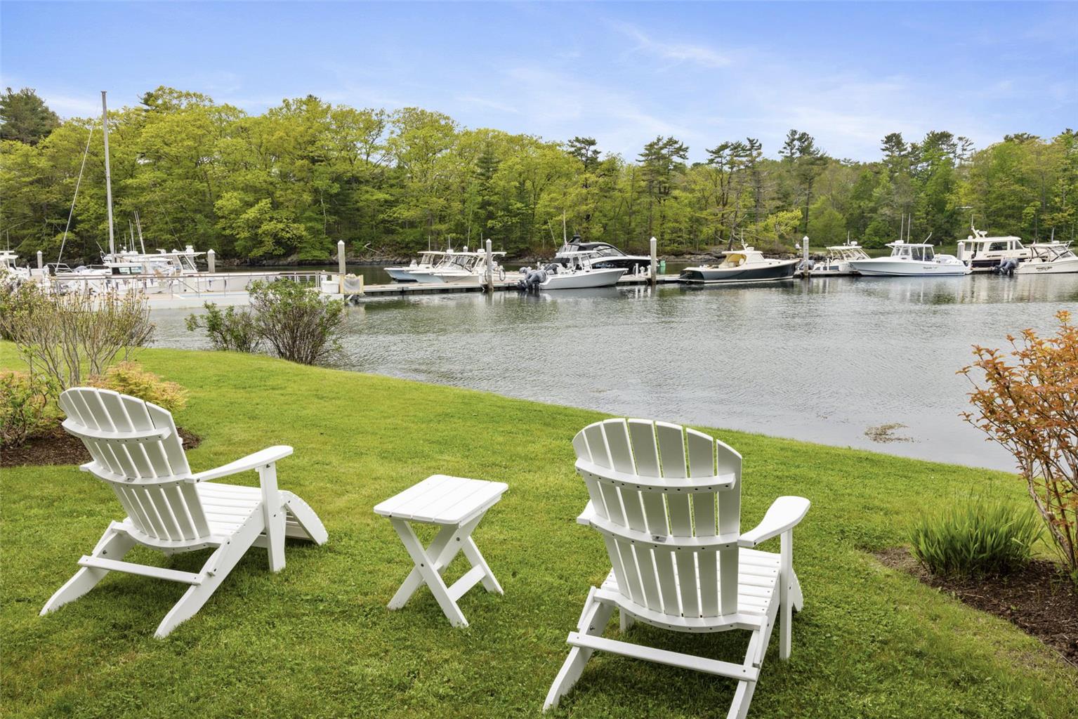 Yachtsman Hotel & Marina Club - photo 25