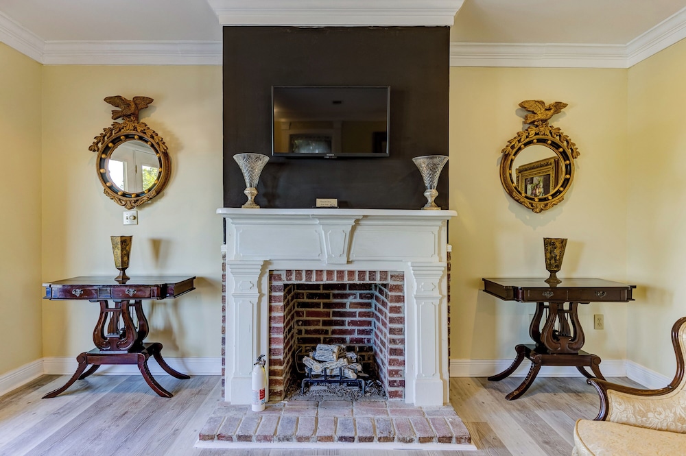 The Inn at Cedar Grove - photo 60