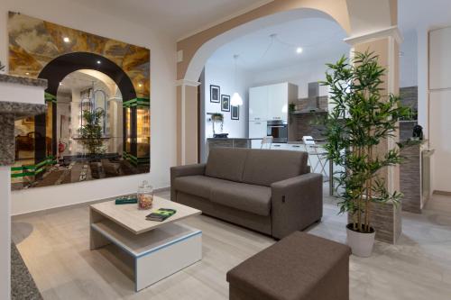 Casa Vacanze Aurora — 4-Star Luxury Hotel in Fiumicino-Isola Sacra, Italy