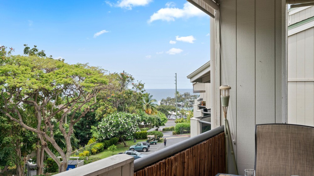 Kailua Bay Resort 3301 Two Bedroom Condo - photo 23