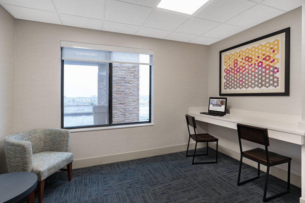 Holiday Inn Express & Suites Trinidad by IHG - photo 32