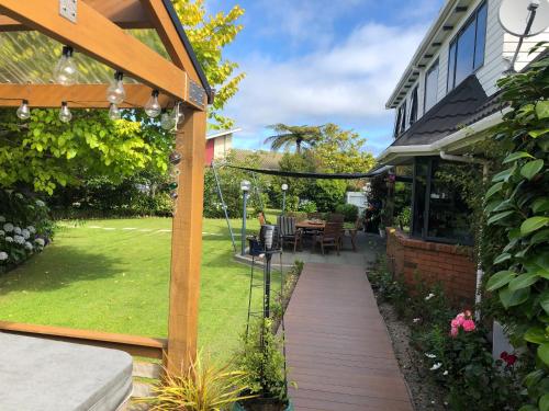 Amberlea B&B — 5-Star Luxury Hotel in Hokitika, New Zealand