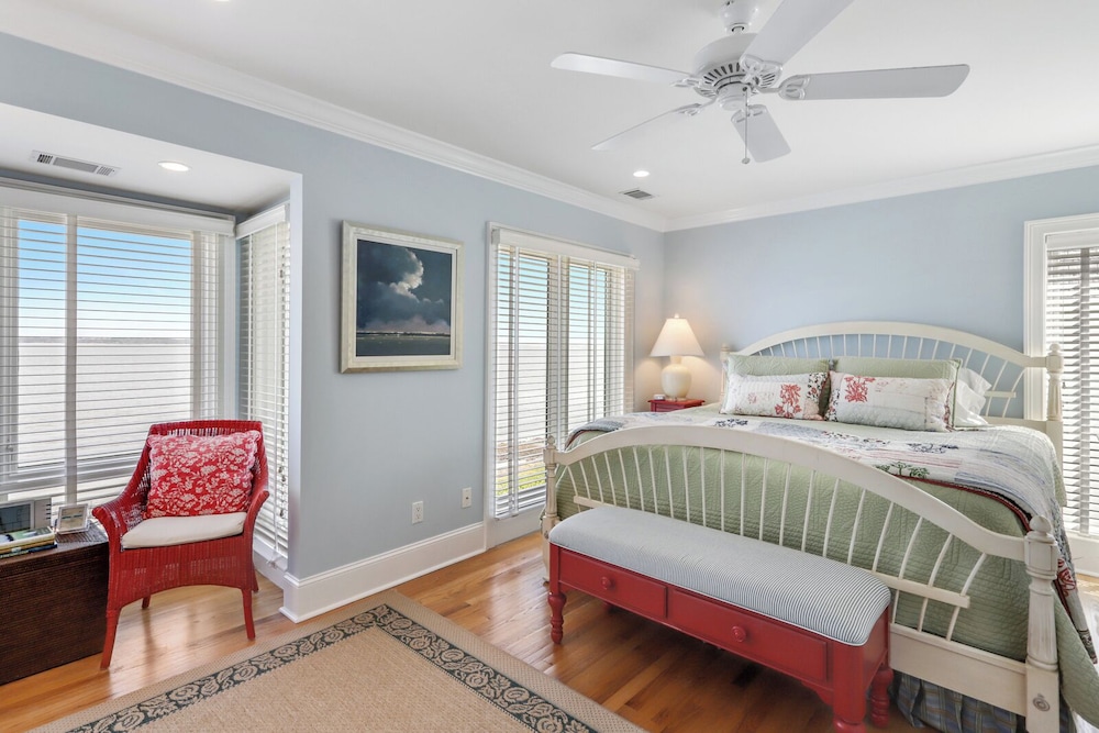 720 Schooner Court at The Sea Pines Resort - photo 4