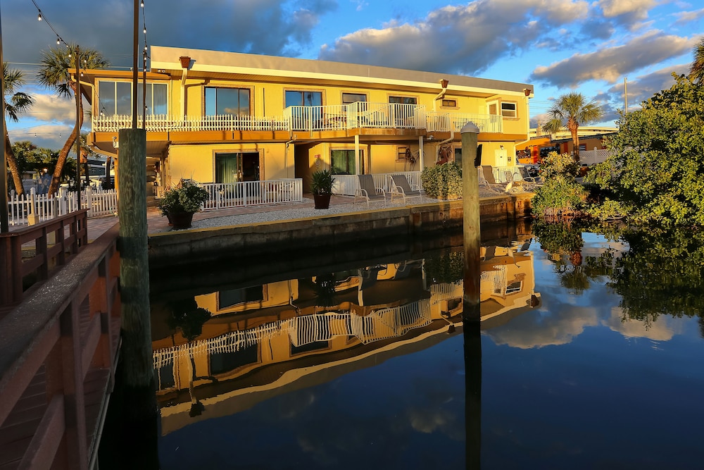 Bayview Plaza Waterfront Resort - photo 62