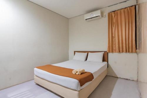 Oyo 761 Mahkota Intan Hotel in Balikpapan, Indonesia