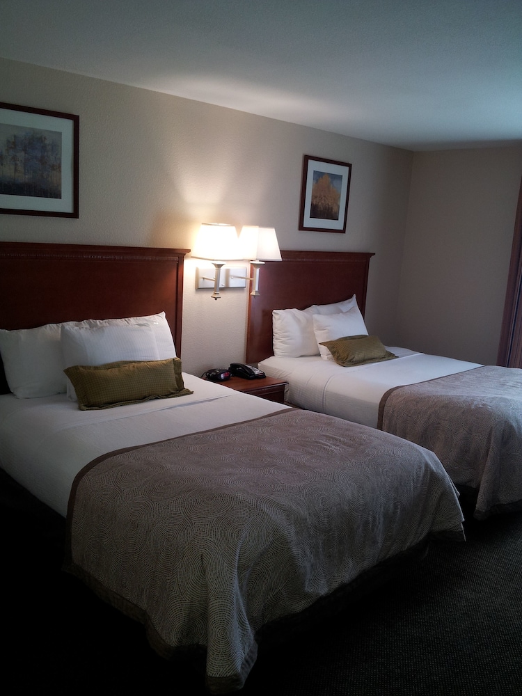 Candlewood Suites Fredericksburg by IHG - photo 9