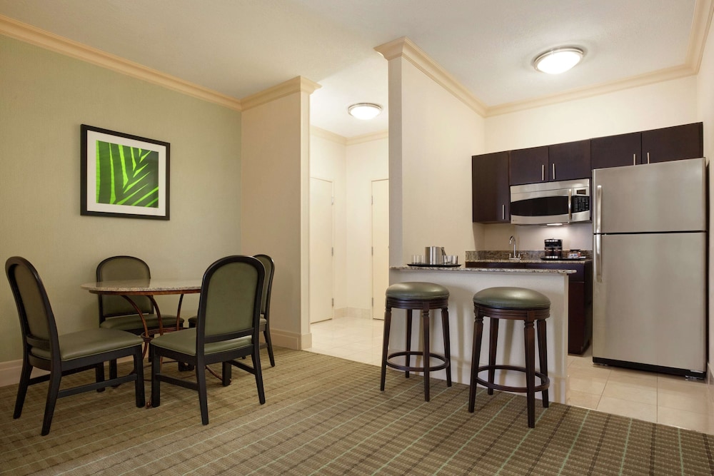 DoubleTree by Hilton Hotel Dallas Love Field - photo 26