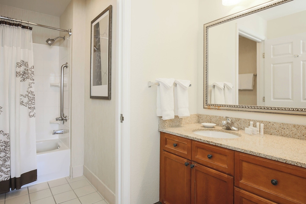 Residence Inn by Marriott Salinas Monterey - photo 18