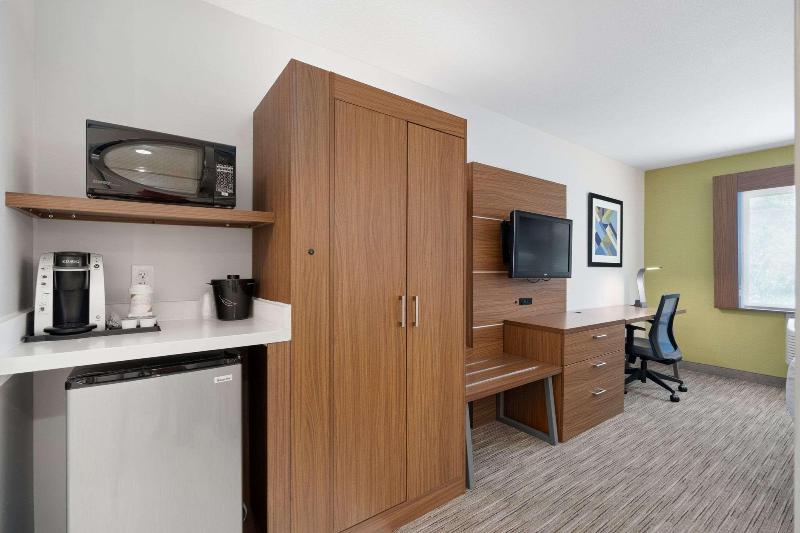 Sleep Inn & Suites Tempe ASU Campus - photo 50
