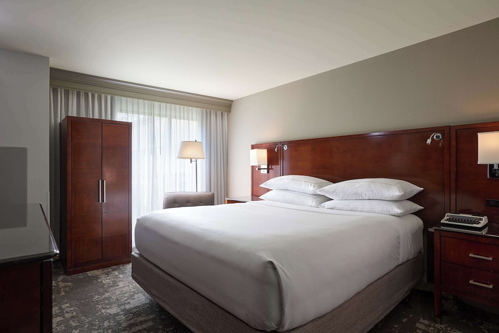 DoubleTree by Hilton Minneapolis Airport MN - photo 9
