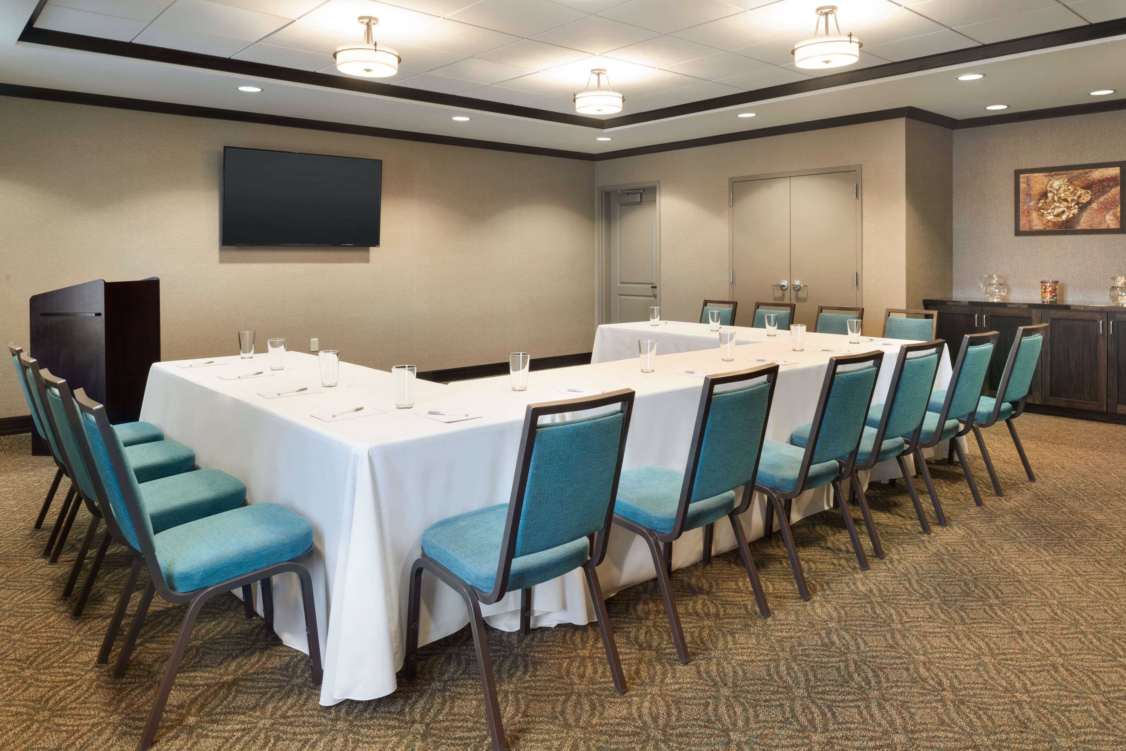 Hampton Inn Elko - photo 14