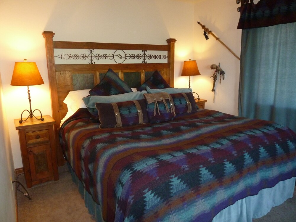 Adobe Village Inn - photo 24