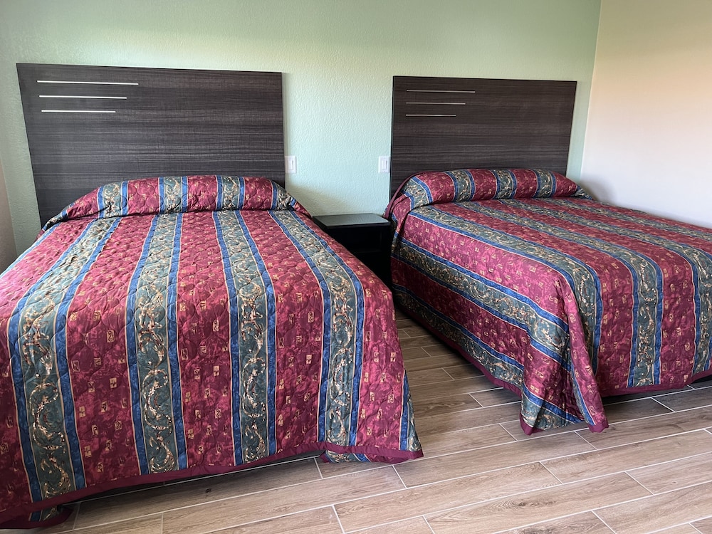 Mauna Loa Motel - photo 7
