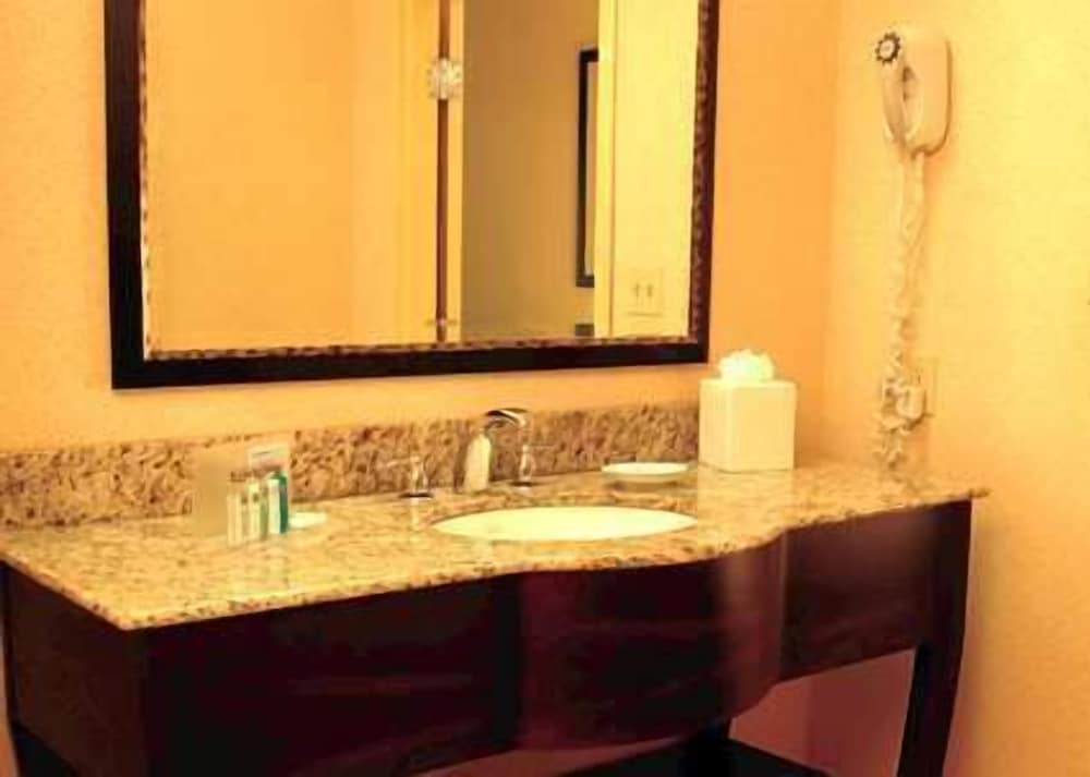 Hampton Inn Morehead - photo 23