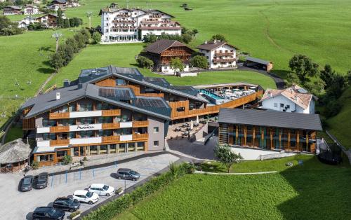 Hotel Alpenroyal - carbon neutral hotel in Castelrotto